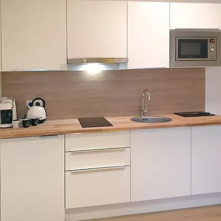 Jaune, Independant, Parking, Wifi Pres De Strasbourg * Ittenheim